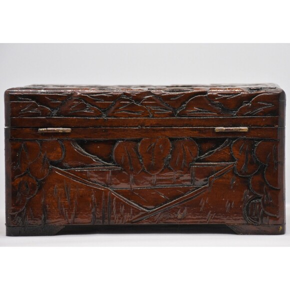 Classic Carved Asian Wooden Box with Red Felt Lining - Picture 4 of 8